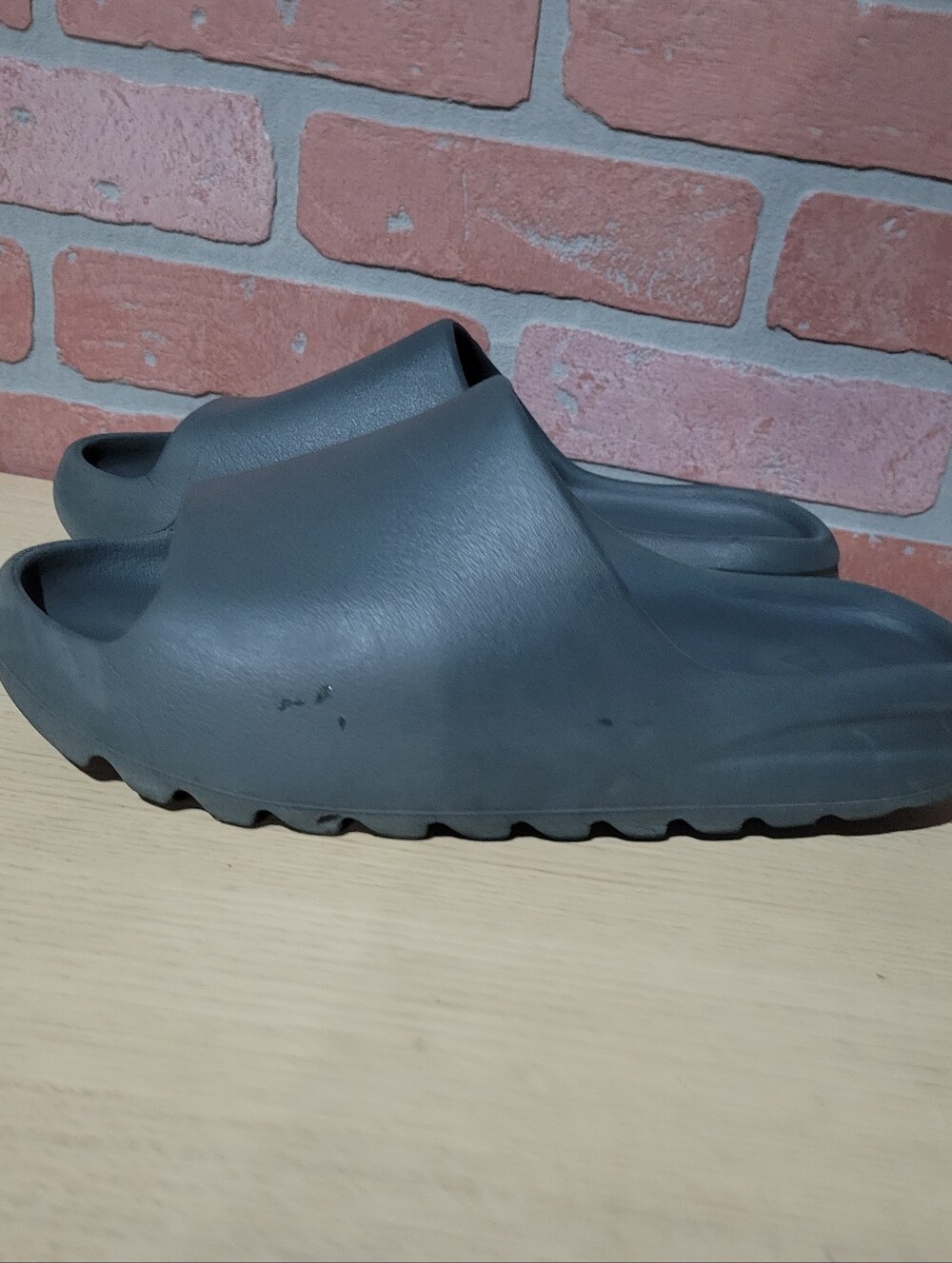 Yeezy Adidas Slides Onyx